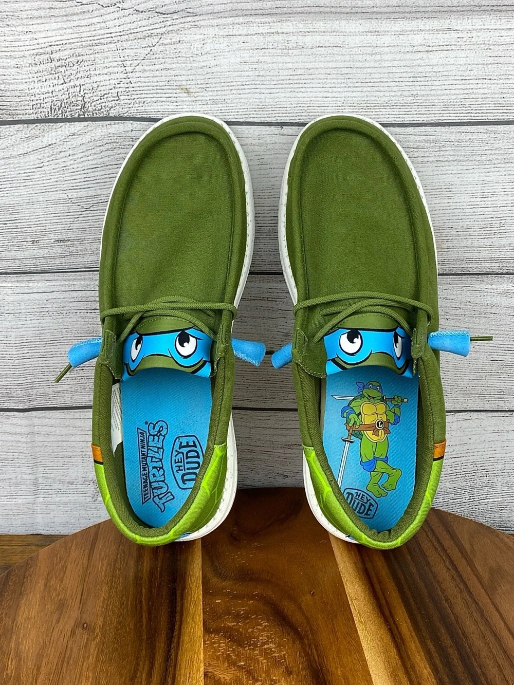 Hey Dude Wally Funk Teenage Mutant Ninja Turtles Leonardo Slip On Shoes Men’s 12